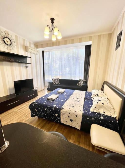 Beauty Studio In Center Apartment Chisinau Exterior foto